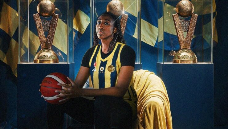 Fenerbahçe, Kuanitra Holingsworth'u kadrosuna kattı