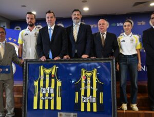Fenerbahçe'nin basketbol takımlarına isim sponsoru