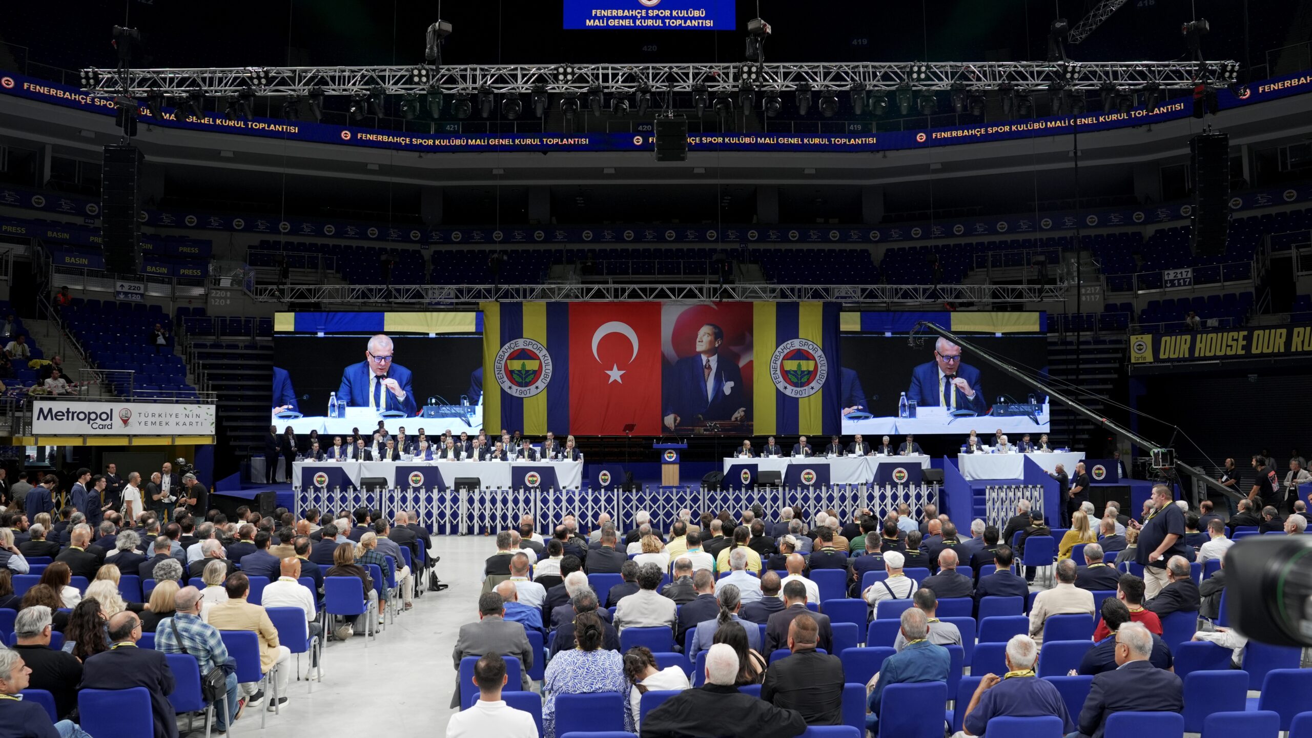 Fenerbahçe'nin borcu açıklandı