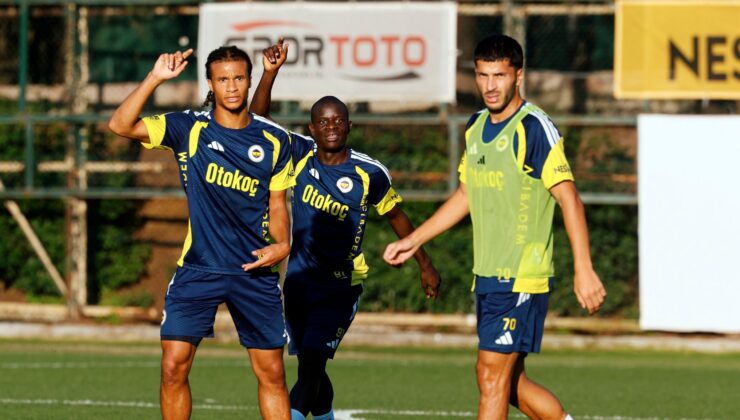 Fenerbahçe'nin derbi 11'i netleşiyor