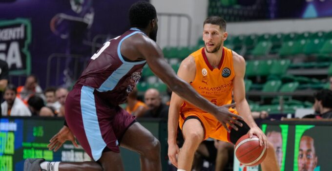 Galatasaray, turnuvaya galibiyetle başladı