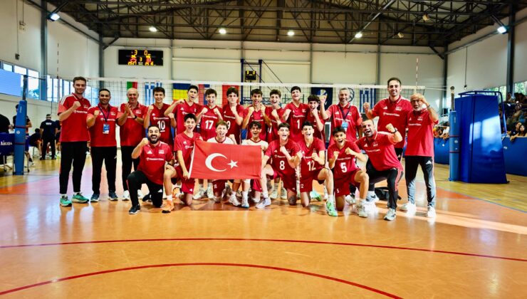 Genç millilerden gümüş madalya