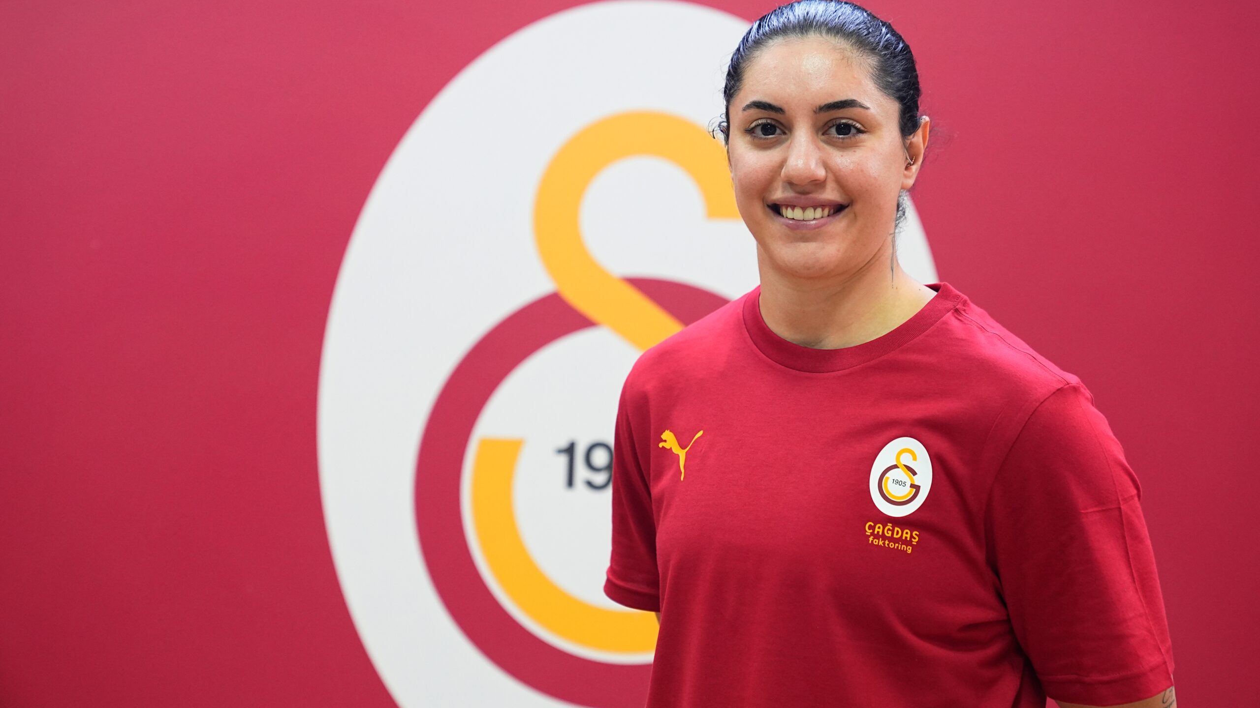 Gökşen'in hedefi Galatasaray'da kupalar kazanmak