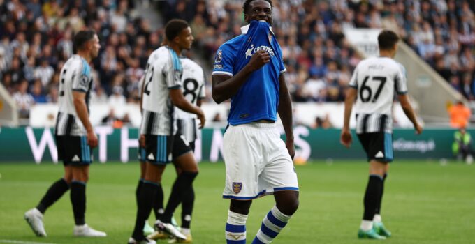 Hull City bu sezon ilk kez mağlup
