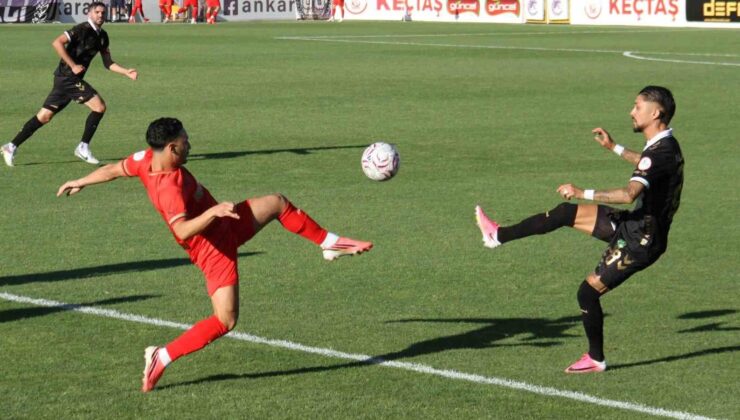 Iğdır FK, Manisa FK'yı 4 golle geçti