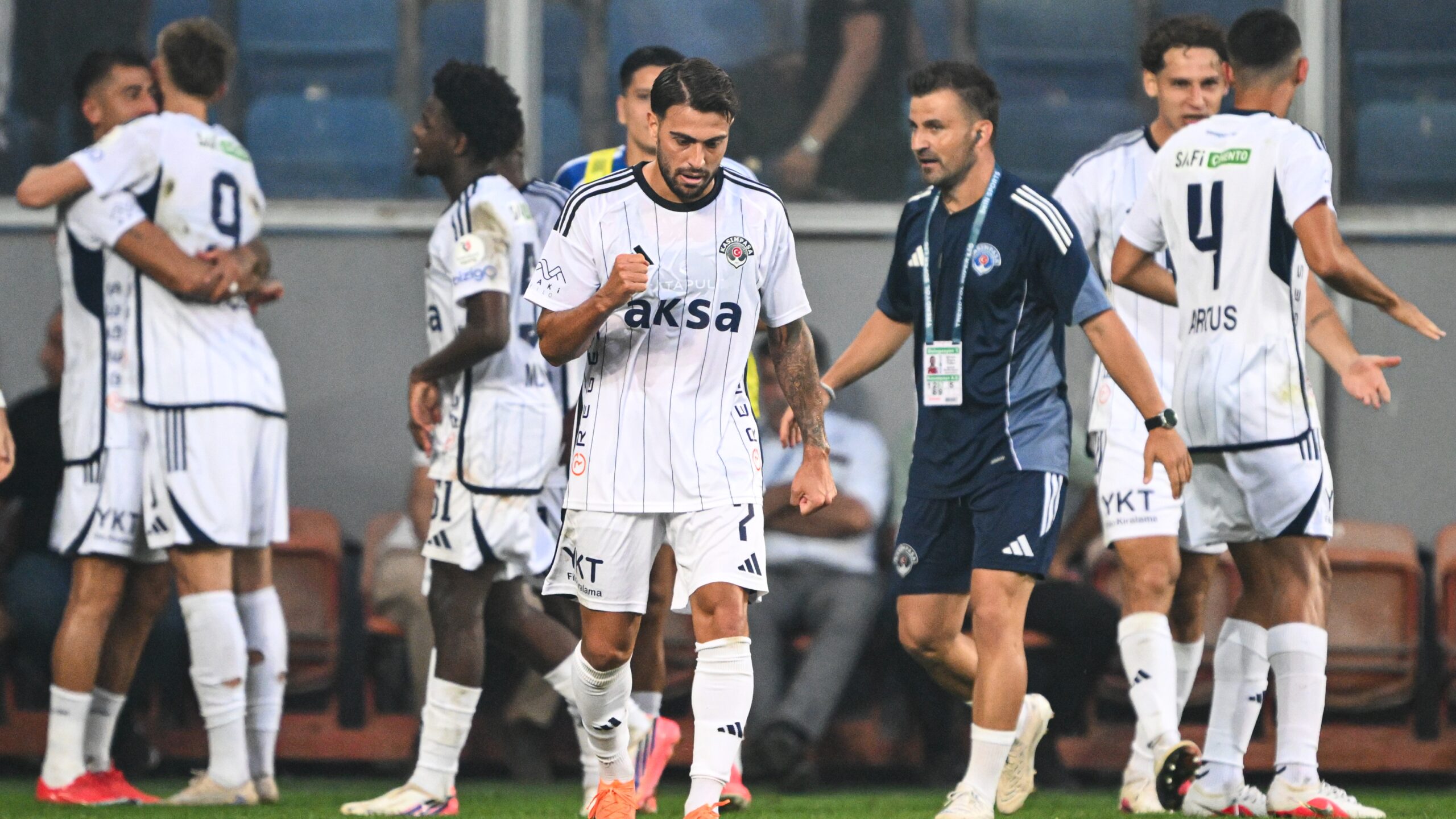 Kasımpaşa'nın konuğu TÜMOSAN Konyaspor