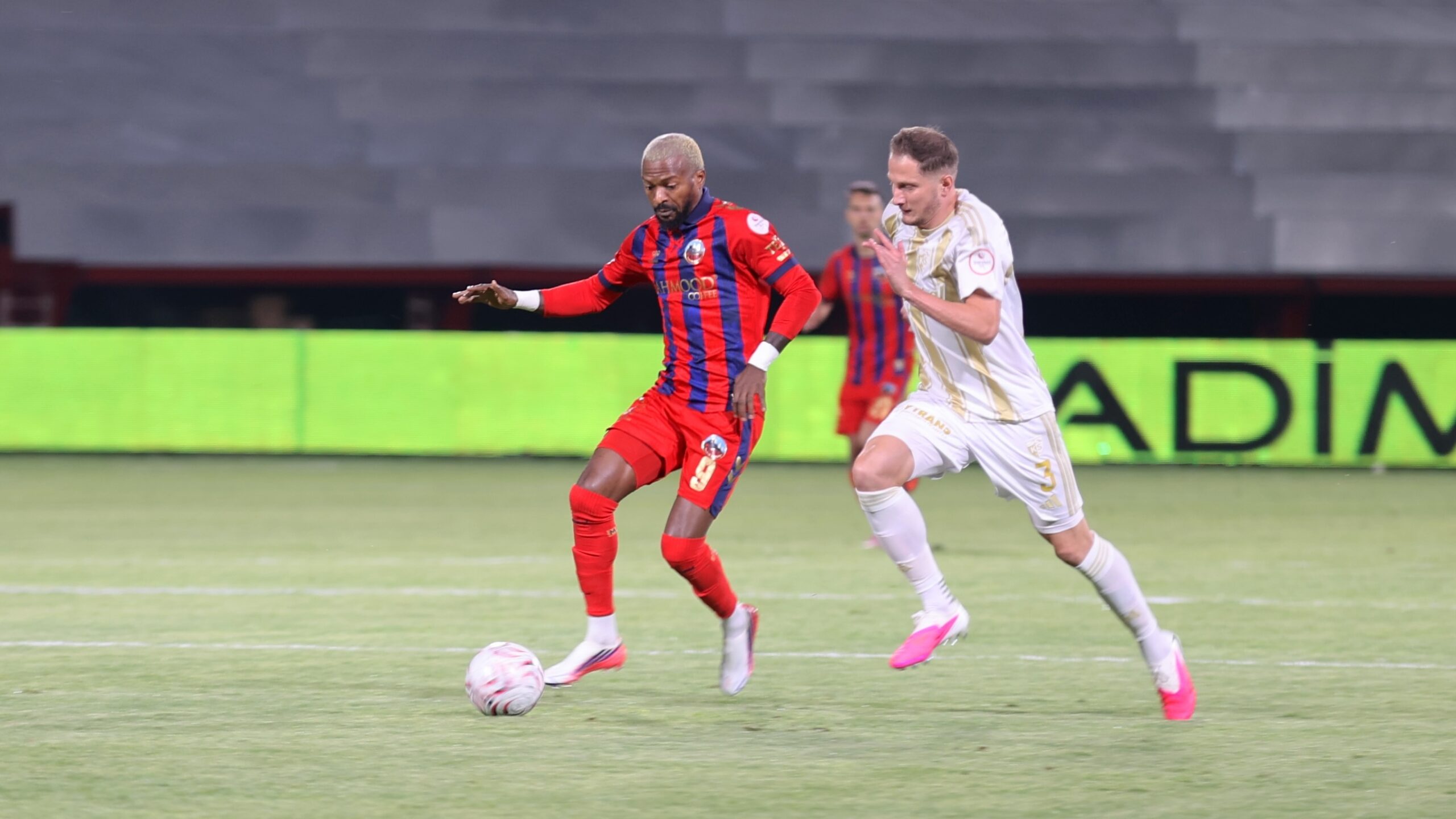 Kayserispor, Mardin'de güldü