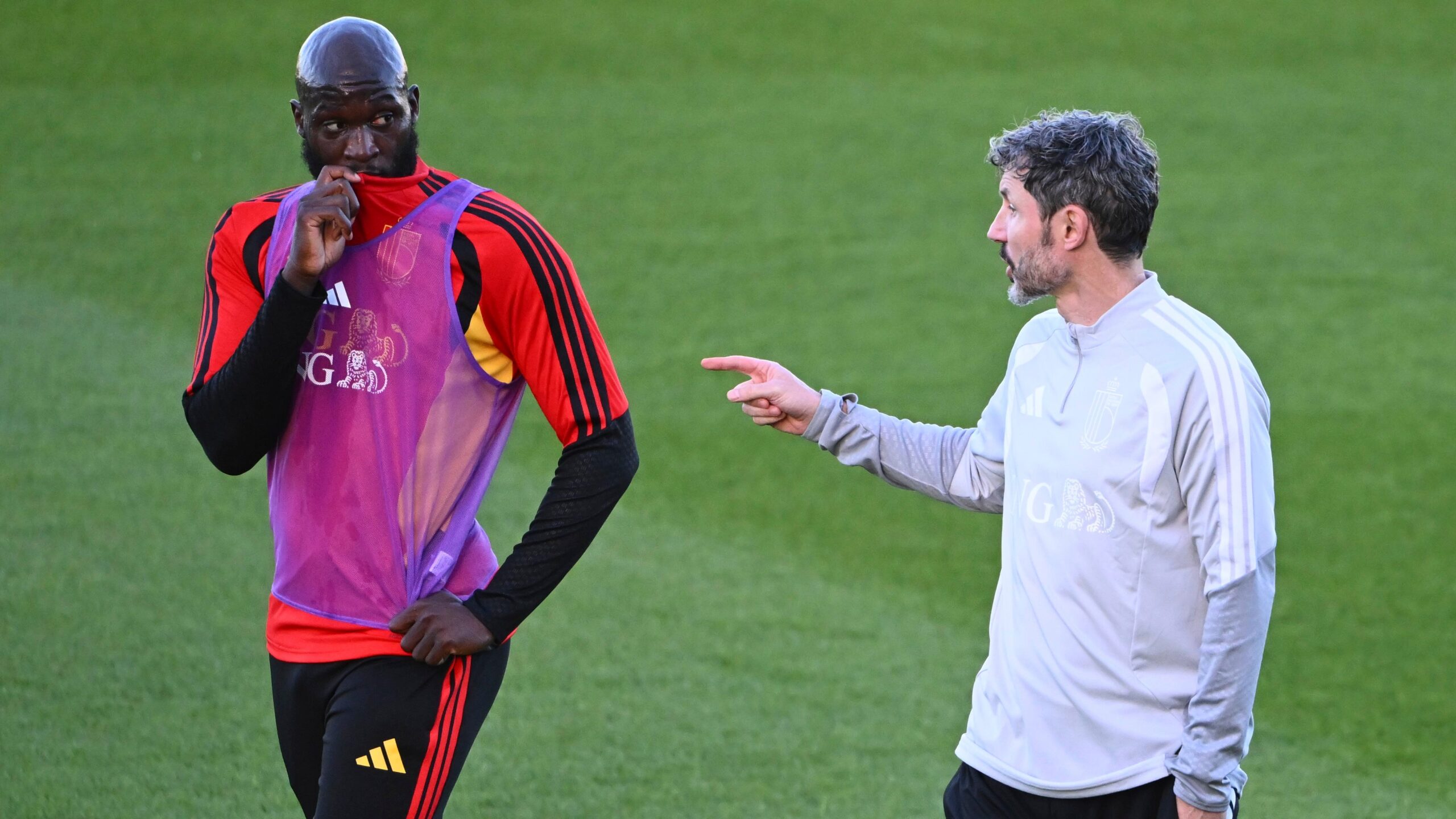 Mark van Bommel'den Lukaku sözleri