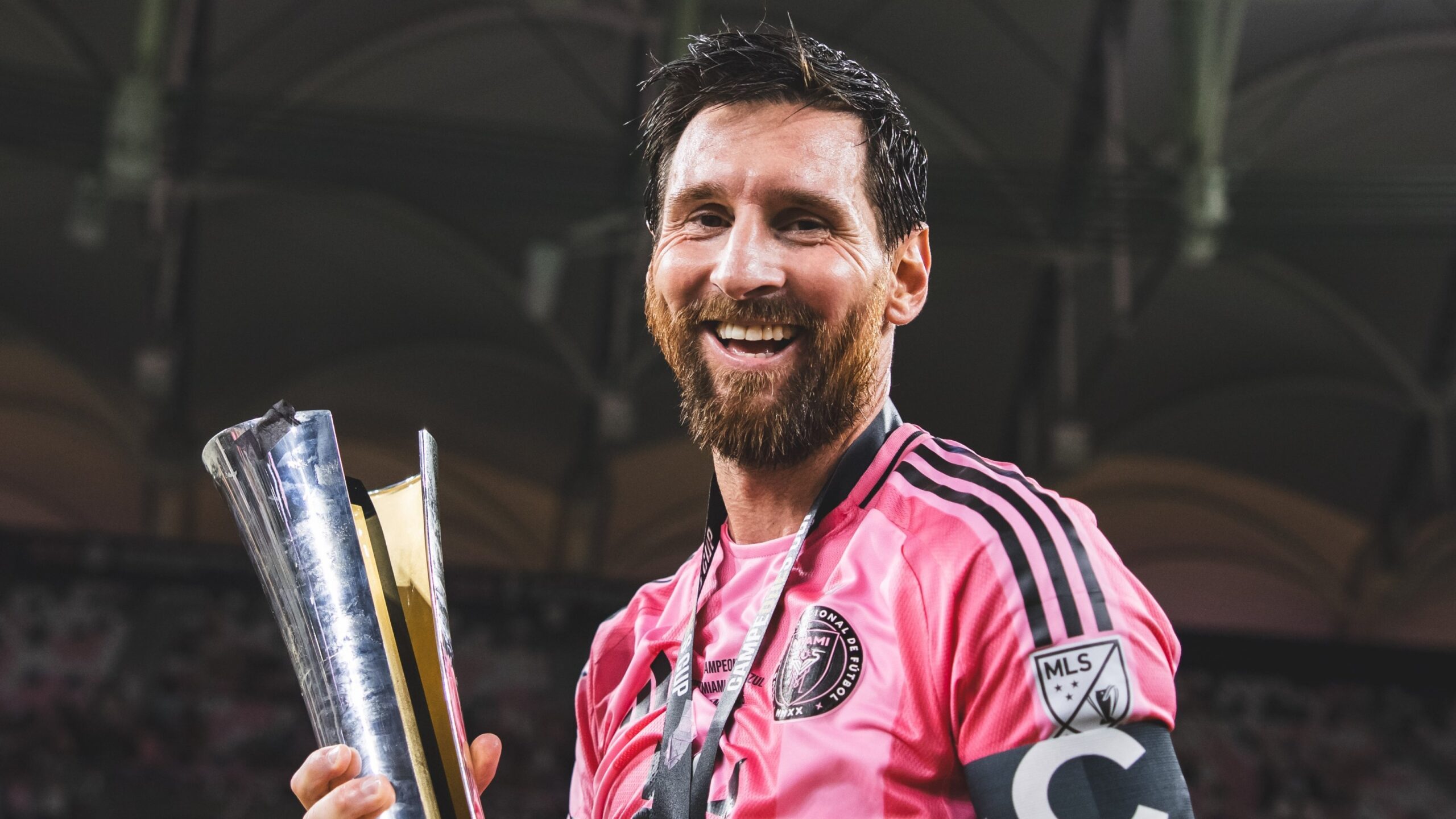 Messi rekora doymuyor! 48. kupa…