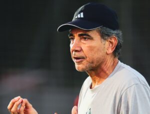 Osman Özköylü imzayı attı