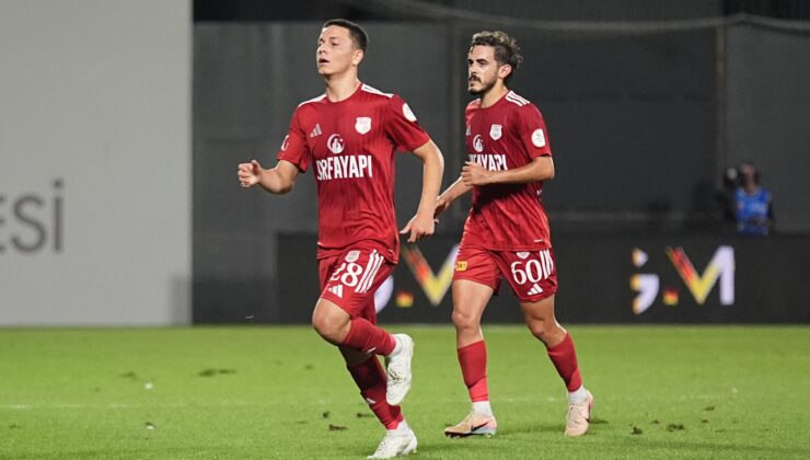 Pendikspor evinde güldü