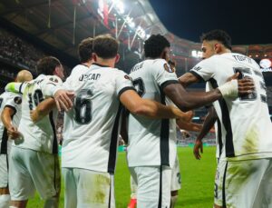 "Beşiktaş – Hapoel Beer-Sheva maçı seyircili oynanacak"