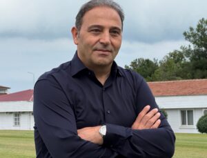 "Trabzonspor maçında tam kadro olmayı bekliyoruz"