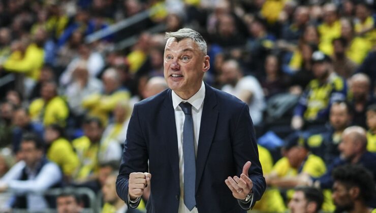 Sarunas Jasikevicius: Uyumlu bir basketbol oynamaya çalışacağız