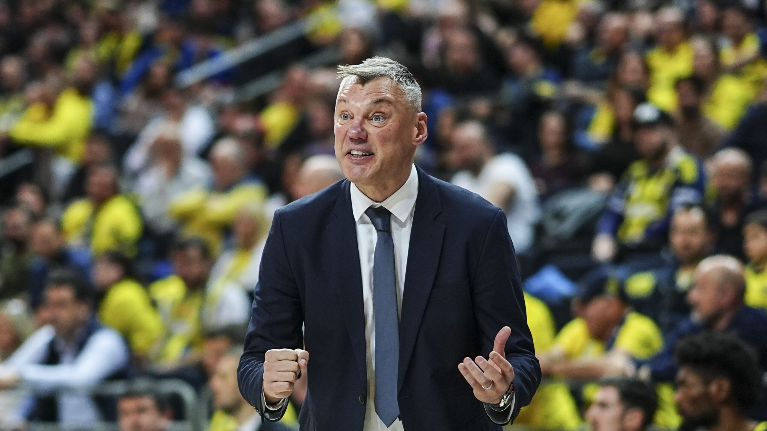 Sarunas Jasikevicius: Uyumlu bir basketbol oynamaya çalışacağız