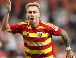Seferi atıyor, Kayserispor kazanıyor