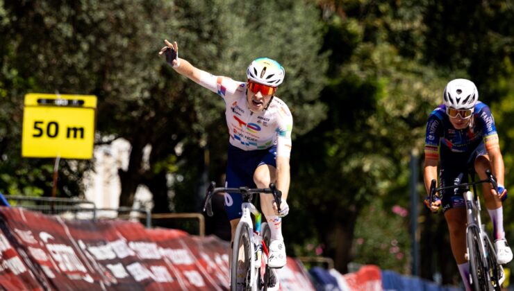 Tour of İstanbul'da şampiyon Baptiste Vadic