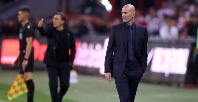Zinedine Zidane: Mbappe'nin durumu iyi değil