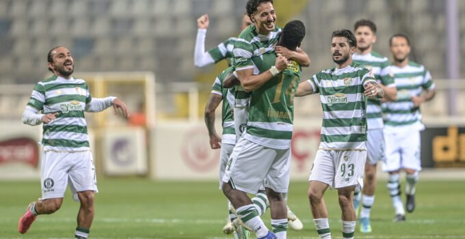 Adım adım Süper Lig'e: Bursaspor zirveye kuruldu