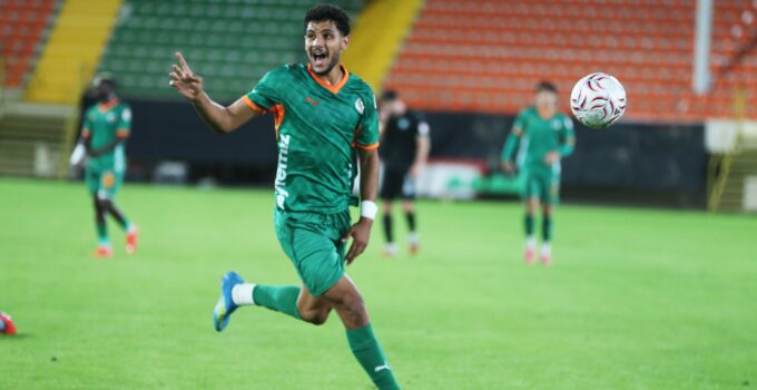 Alanyaspor evinde kazandı