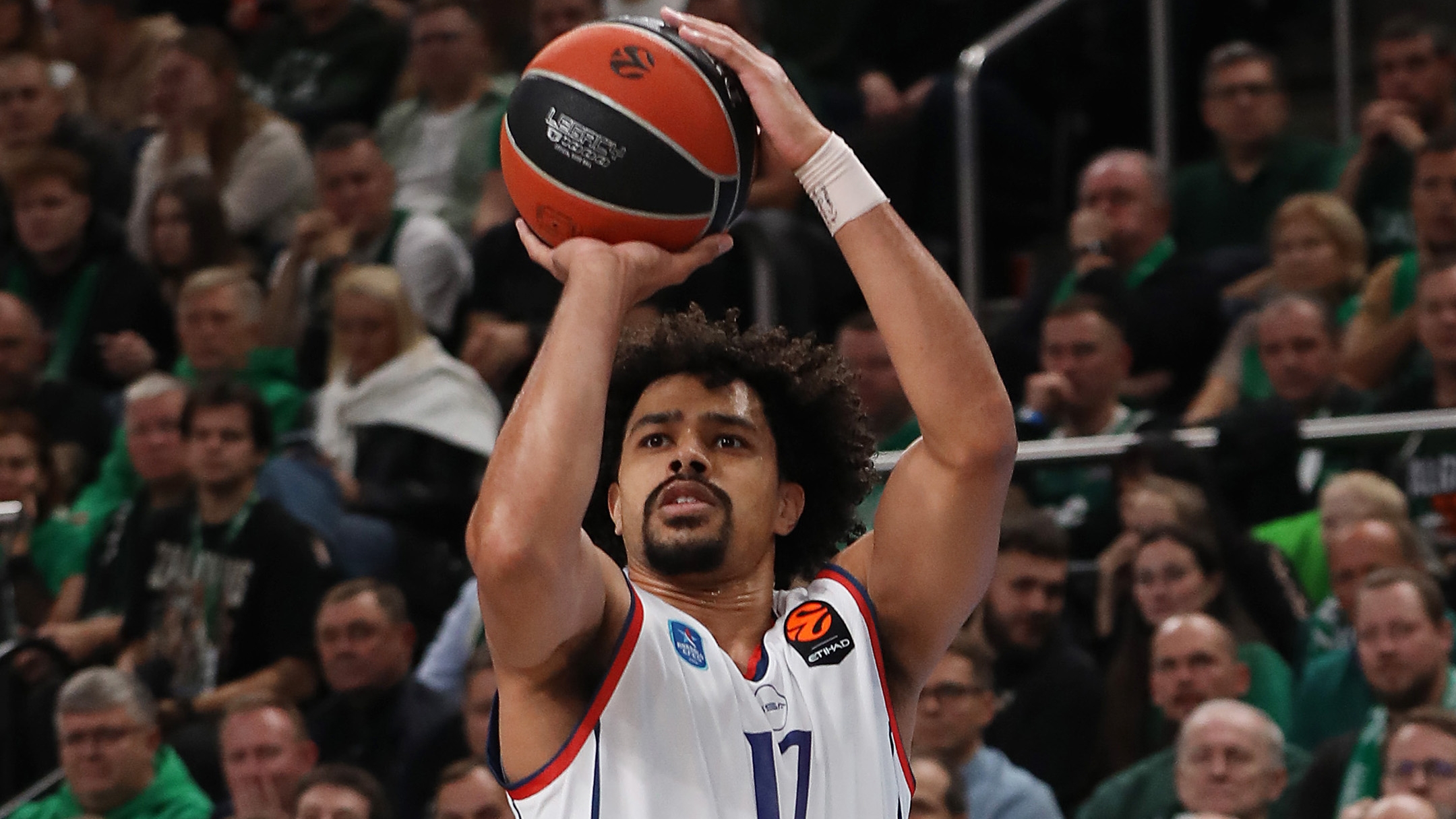 Anadolu Efes nefes aldı