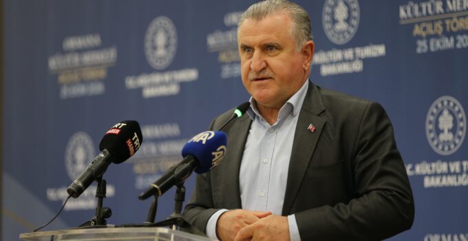 Bakan Bak'tan 29 Ekim Cumhuriyet Bayramı mesajı