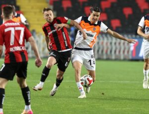Başakşehir, Gaziantep FK'yi ağırlayacak