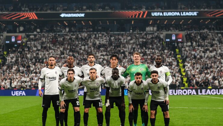 Beşiktaş evinde ilk kez takıldı