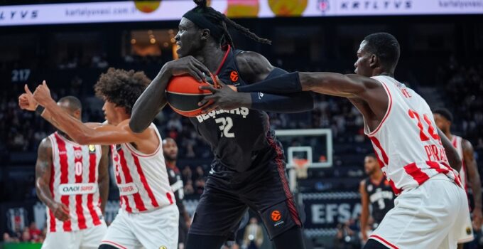 Beşiktaş, evinde Olympiakos'a kaybetti
