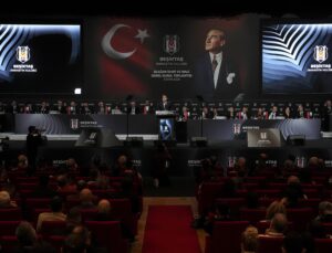 Beşiktaş yönetimi ibra edildi
