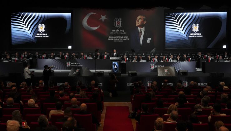 Beşiktaş yönetimi ibra edildi