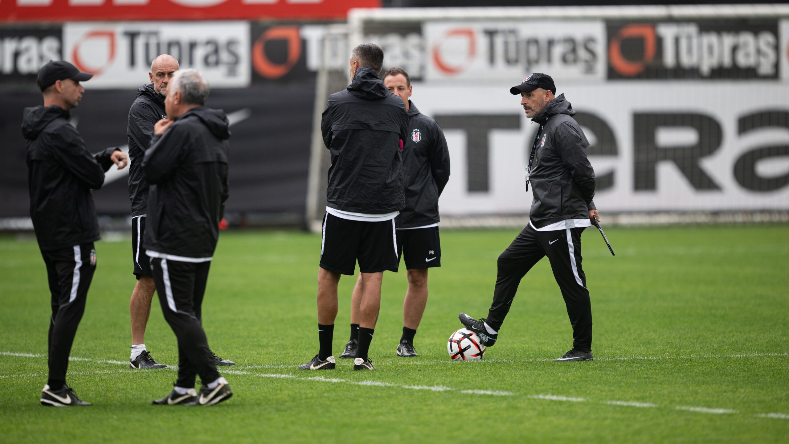 Beşiktaş'ın Başakşehir maçı 11'i netleşiyor