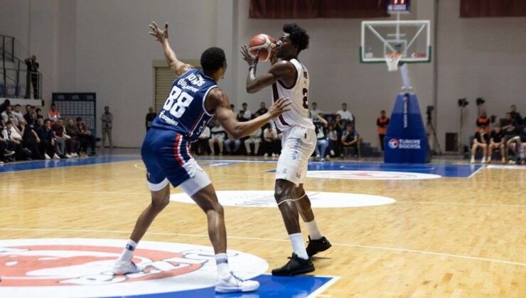 Bordo Bandırma – Anadolu Efes: 79-85 (Maç sonucu-yazılı özet)