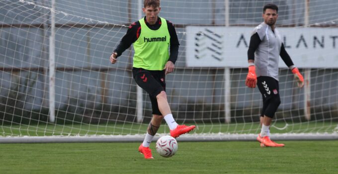 Burak Kapacak, eski günlerine dönmek istiyor