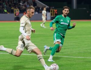 Bursaspor 3 puanı 3 golle aldı