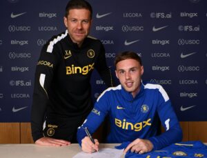 Chelsea'den Cole Palmer'a yeni sözleşme