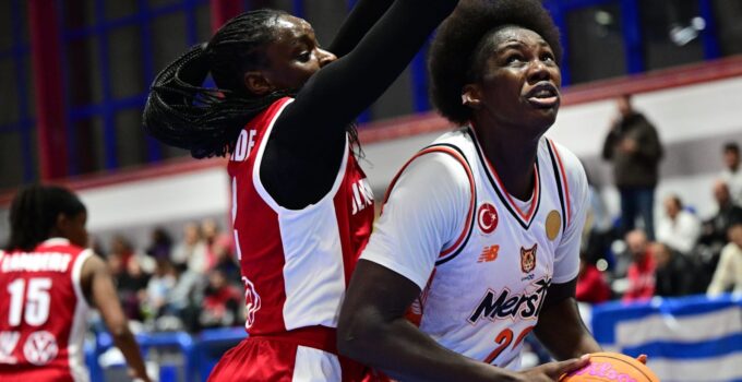 ÇİMSA ÇBK Mersin 3'te 3 yaptı