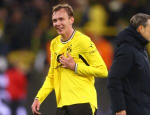 Dortmund, Beier ile liderlik koltuğuna oturdu