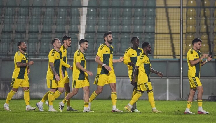 Esenler Erokspor 4 golle güldü