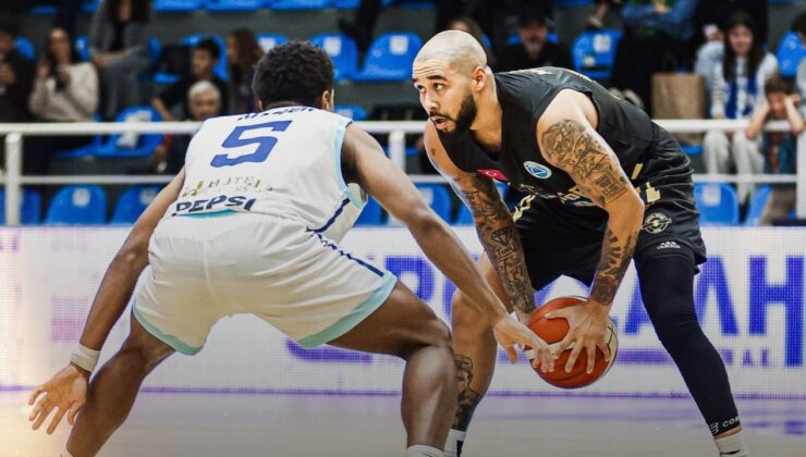 Esenler Erokspor deplasmanda galip