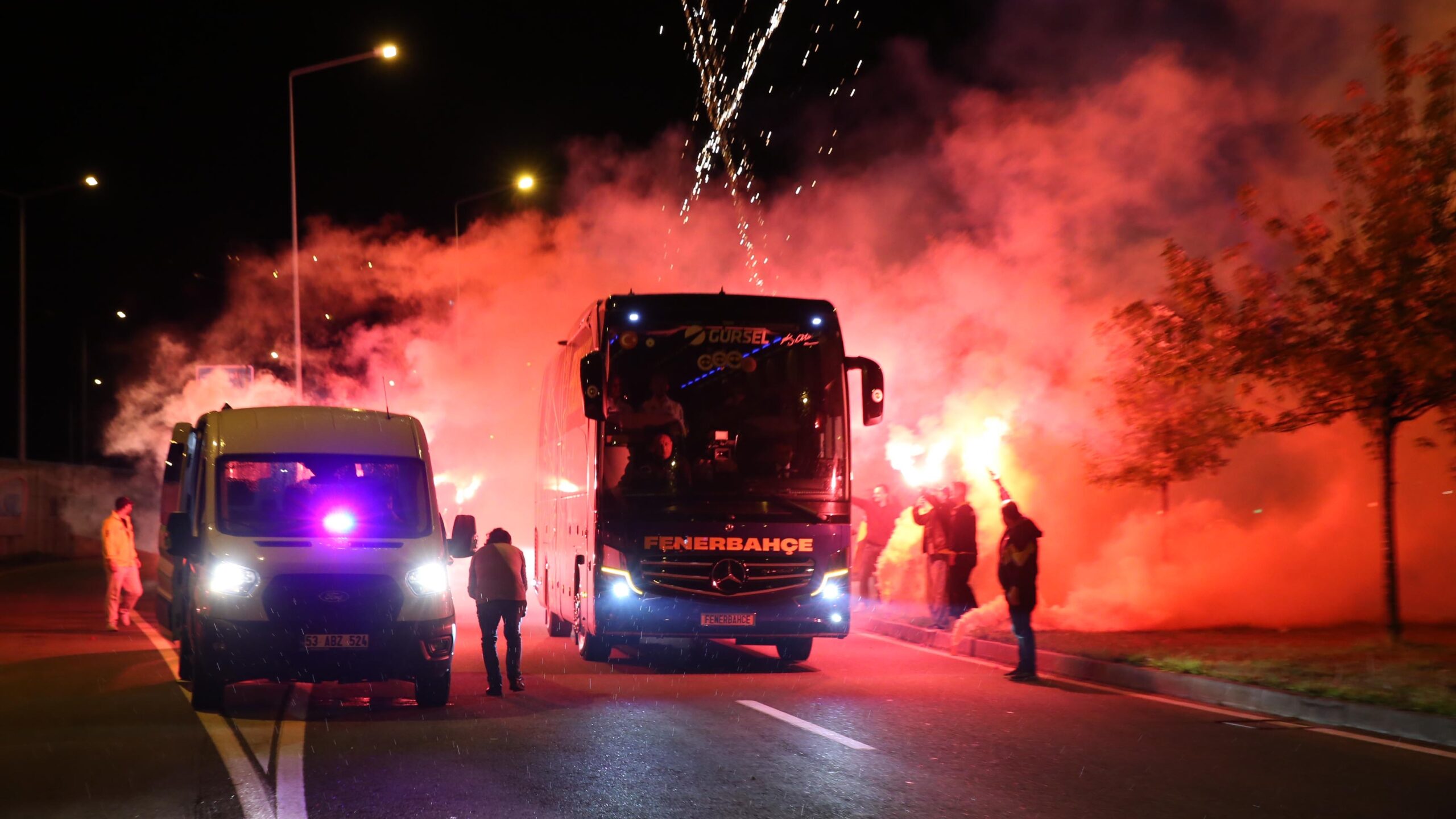 Fenerbahçe, Rize'ye geldi