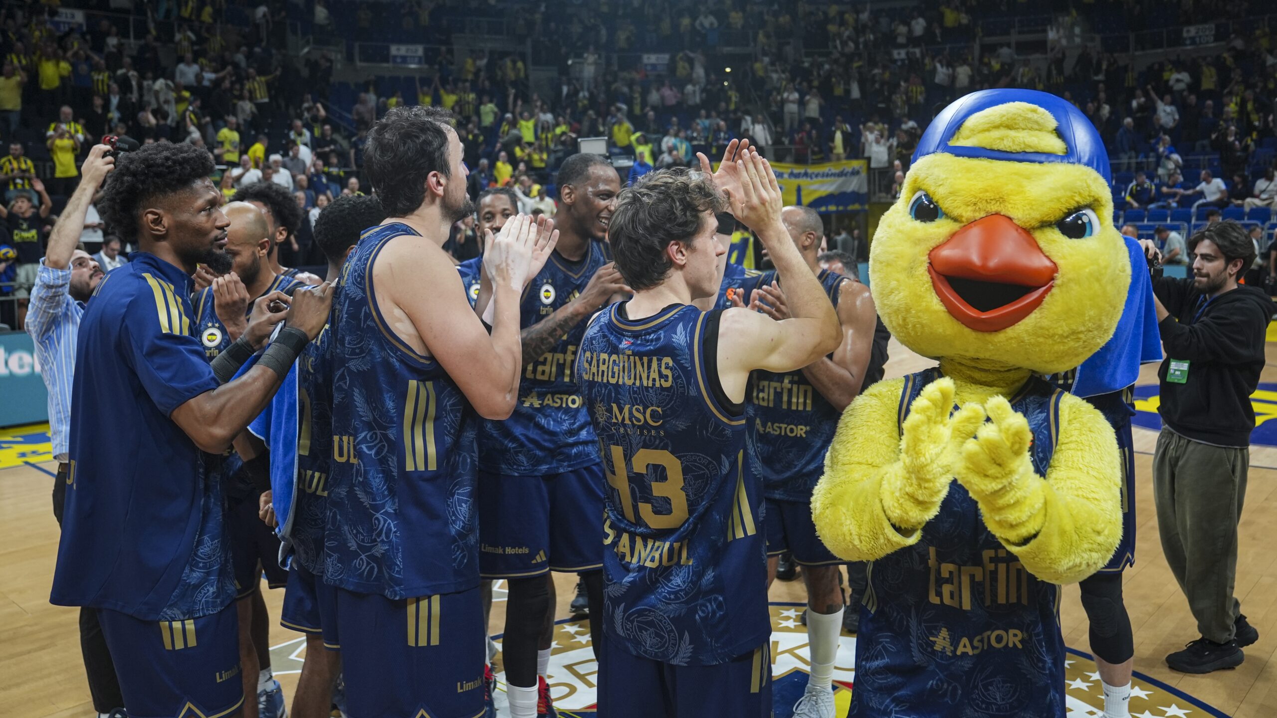 Fenerbahçe Tarfin, Valencia deplasmanında