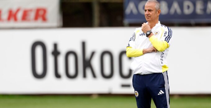 Fenerbahçe'yi yoğun fikstür bekliyor
