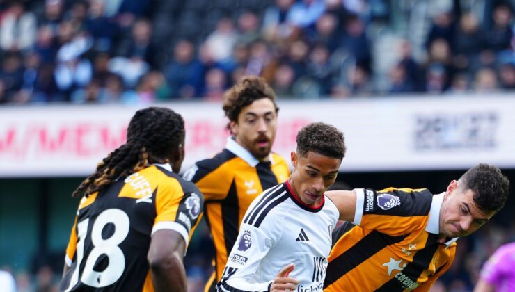 Fulham deplasmanda Hull City'yi geçti