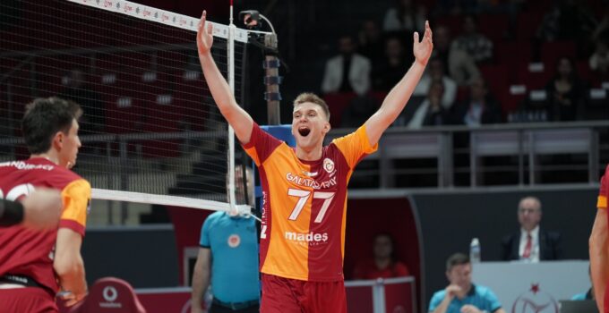 Galatasaray Madeş Mobilya set vermeden kazandı