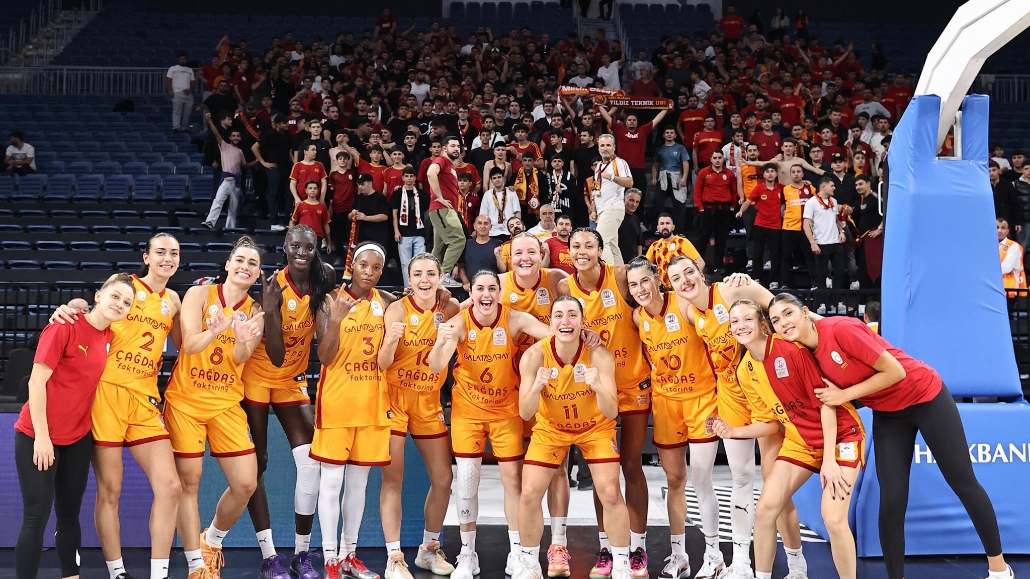 Galatasaray'dan ÇBK Mersin’e 23 sayı fark