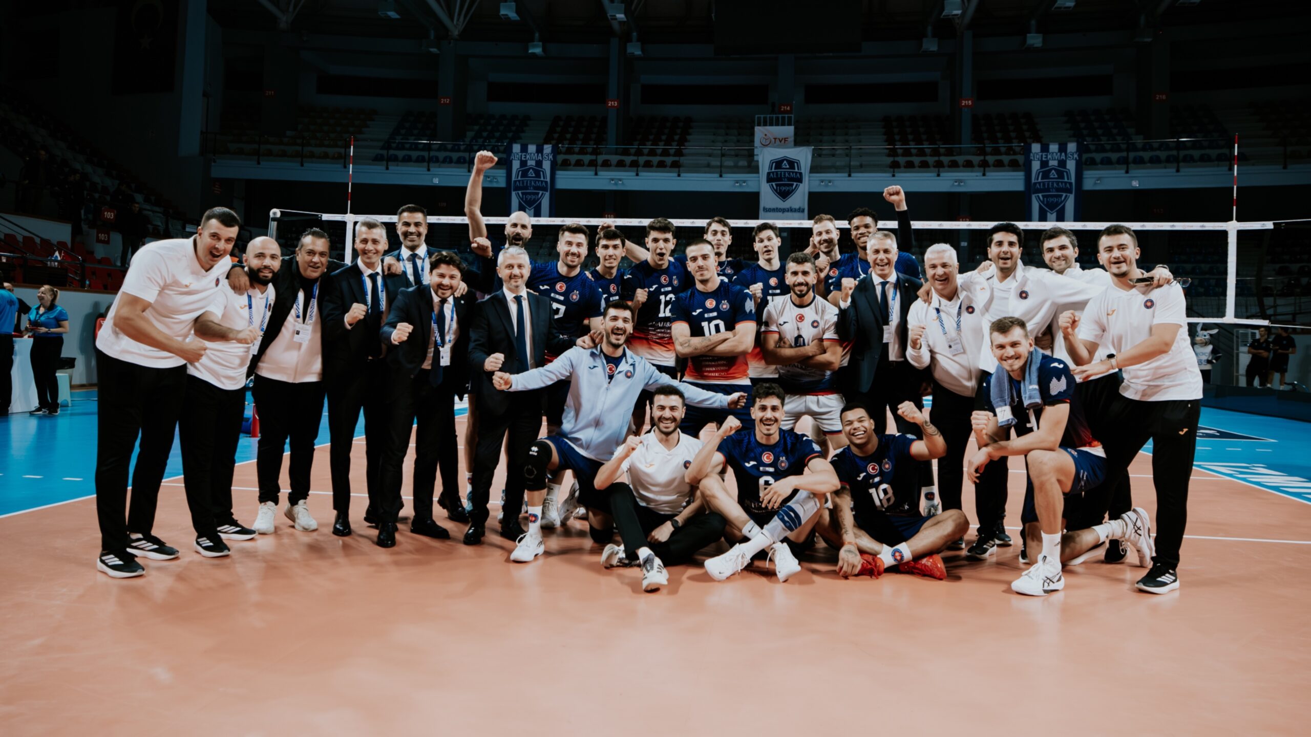 Halkbank, Altekma'ya set vermedi