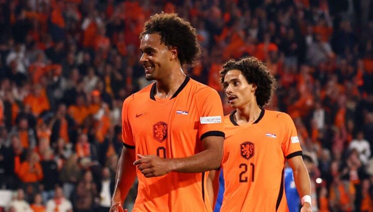 Hollanda-Sırbistan: 2-1 (Maç sonucu-yazılı özet)