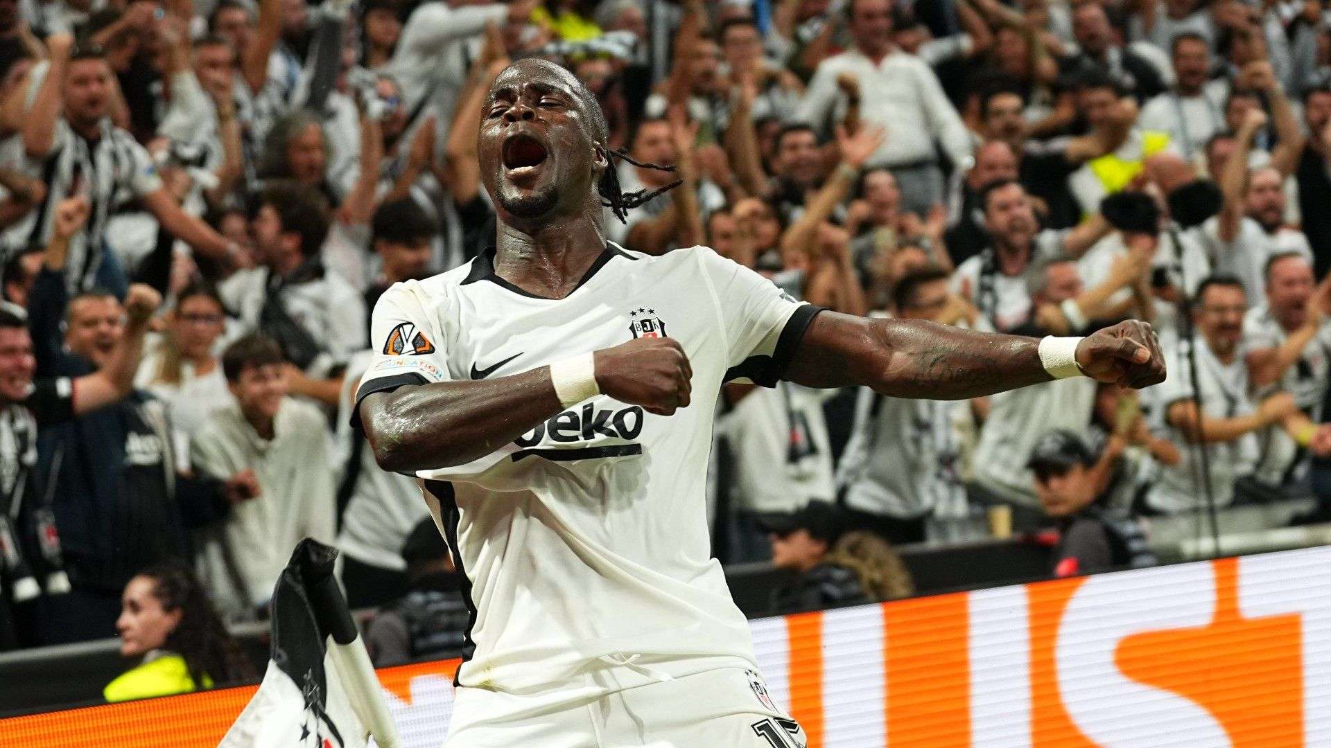 Junior Olaitan İstanbul’a geldi