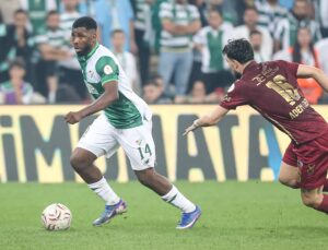 Kelechi Iheanacho rakip fileleri boş geçmiyor